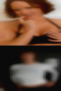Pussy swinging on in Talking star song Rock.